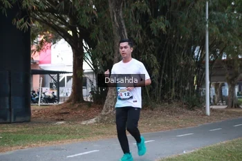 Runner Photo 4324839
