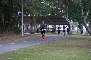 Runner Photo 4324847