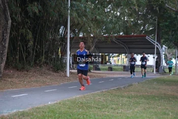 Runner Photo 4324852