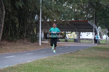 Runner Photo 4324865