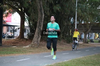 Runner Photo 4324872