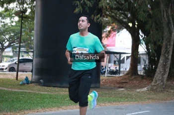 Runner Photo 4324876
