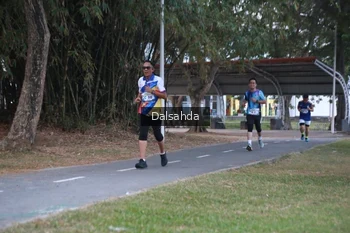Runner Photo 4324896