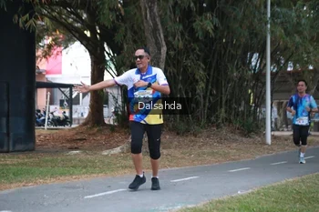 Runner Photo 4324905