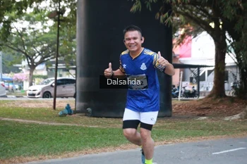 Runner Photo 4324923