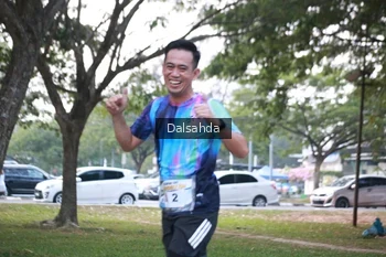 Runner Photo 4324930