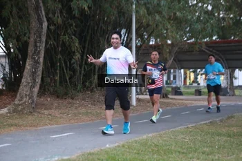 Runner Photo 4324951
