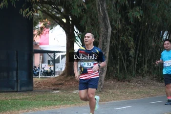 Runner Photo 4324958