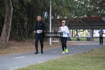 Runner Photo 4325004