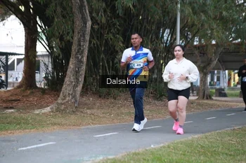 Runner Photo 4325015
