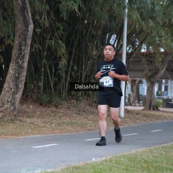 Runner Photo 4325055