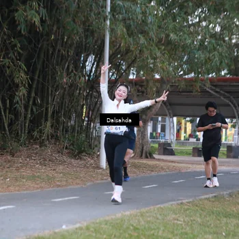 Runner Photo 4325077