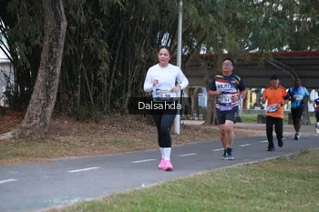 Runner Photo 4325102