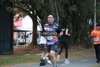 Runner Photo 4325108