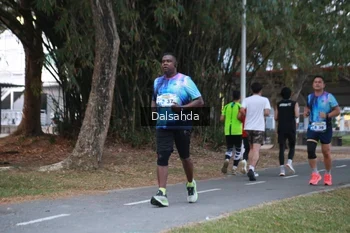 Runner Photo 4325131