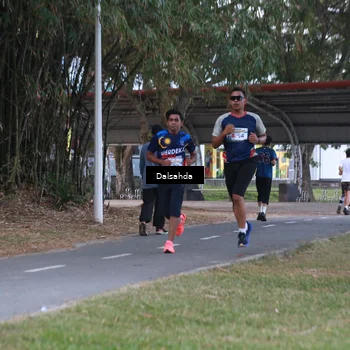 Runner Photo 4325157