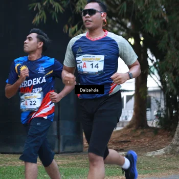 Runner Photo 4325167