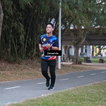 Runner Photo 4325175