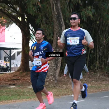 Runner Photo 4325177