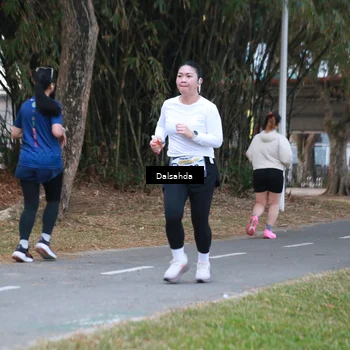 Runner Photo 4325195