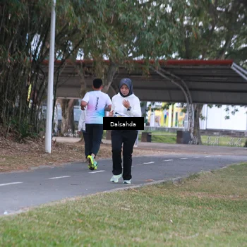 Runner Photo 4325231