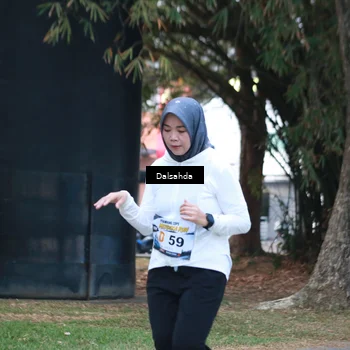 Runner Photo 4325245