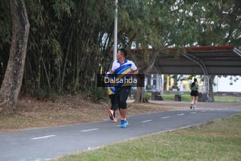 Runner Photo 4325259