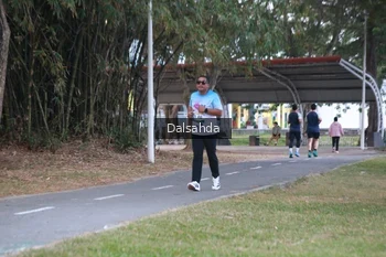 Runner Photo 4325311
