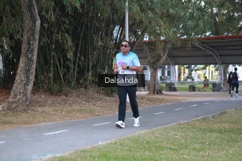 Runner Photo 4325312