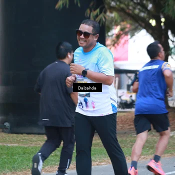 Runner Photo 4325319