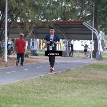 Runner Photo 4325325