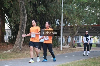Runner Photo 4325379