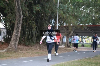 Runner Photo 4325386