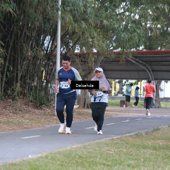 Runner Photo 4325421