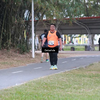 Runner Photo 4325436