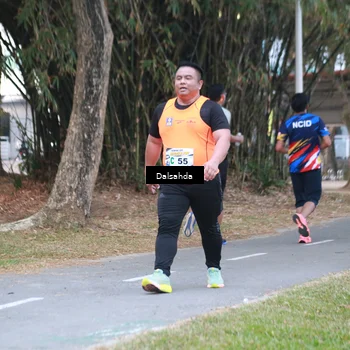 Runner Photo 4325441
