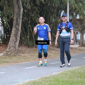 Runner Photo 4325449