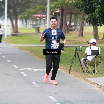 Runner Photo 4325506