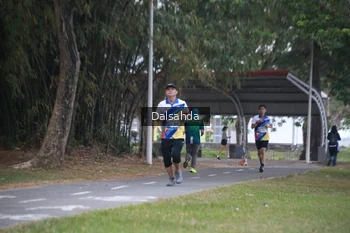 Runner Photo 4325569