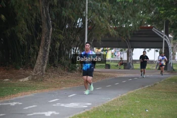Runner Photo 4325583