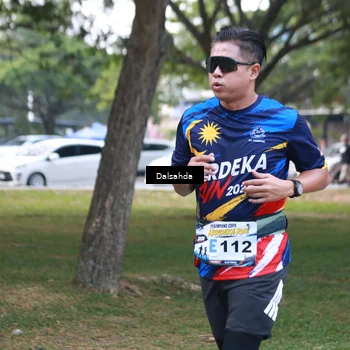 Runner Photo 4325605
