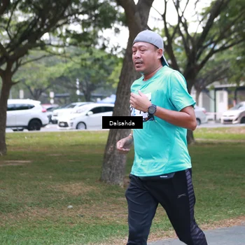Runner Photo 4325619