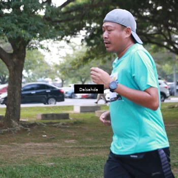 Runner Photo 4325623
