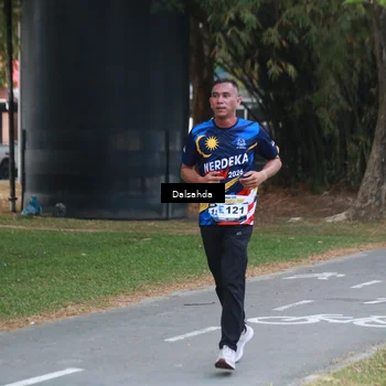 Runner Photo 4325658