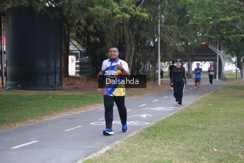 Runner Photo 4325684