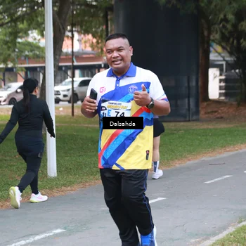 Runner Photo 4325708