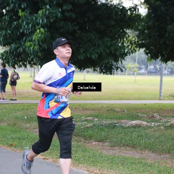 Runner Photo 4325722