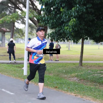 Runner Photo 4325724