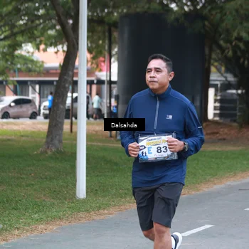 Runner Photo 4325745