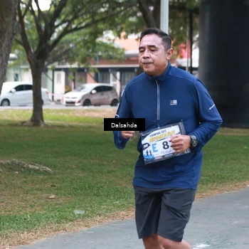 Runner Photo 4325757